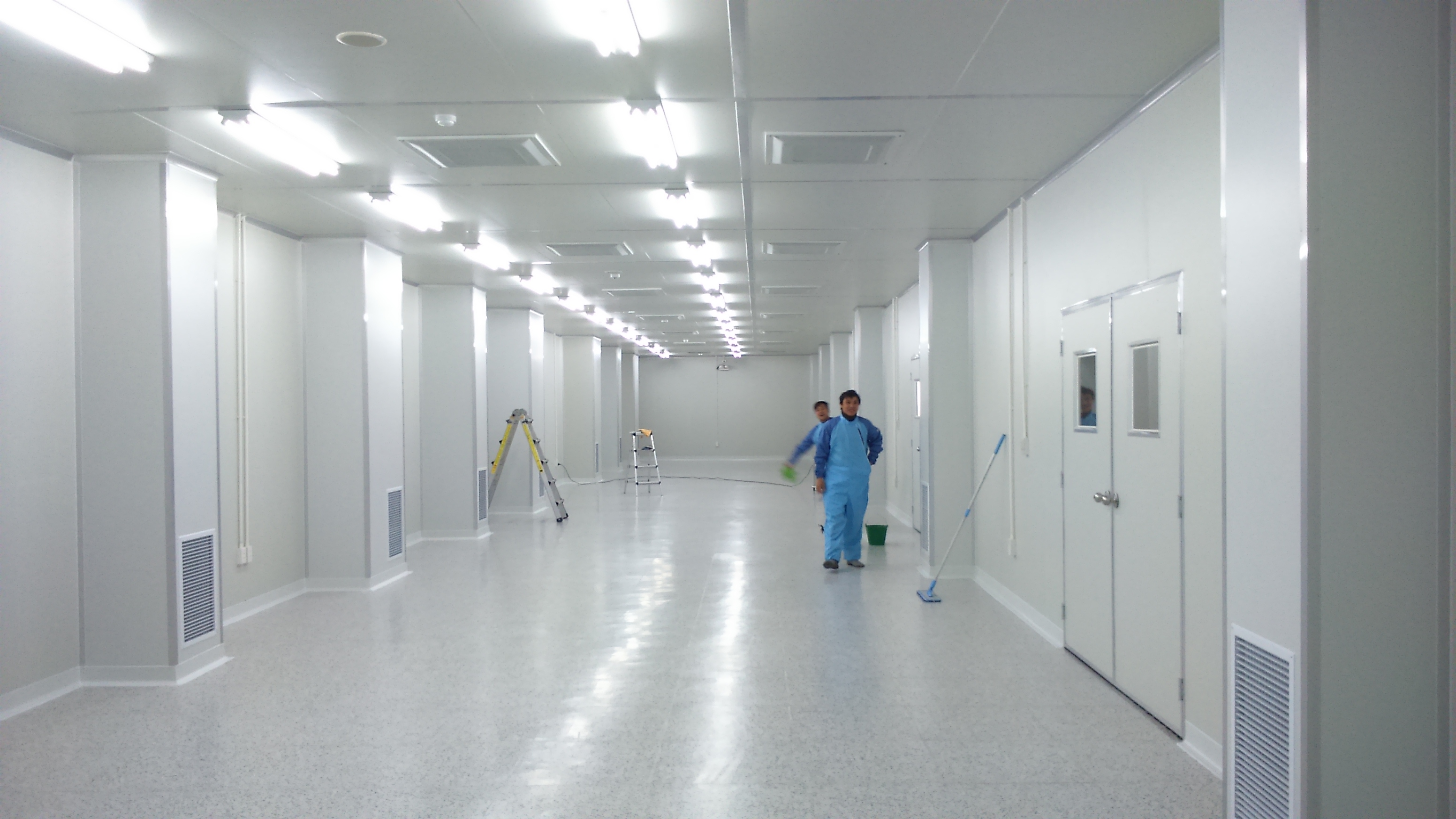 Panel ph&ograve;ng sạch gi&aacute; tốt 