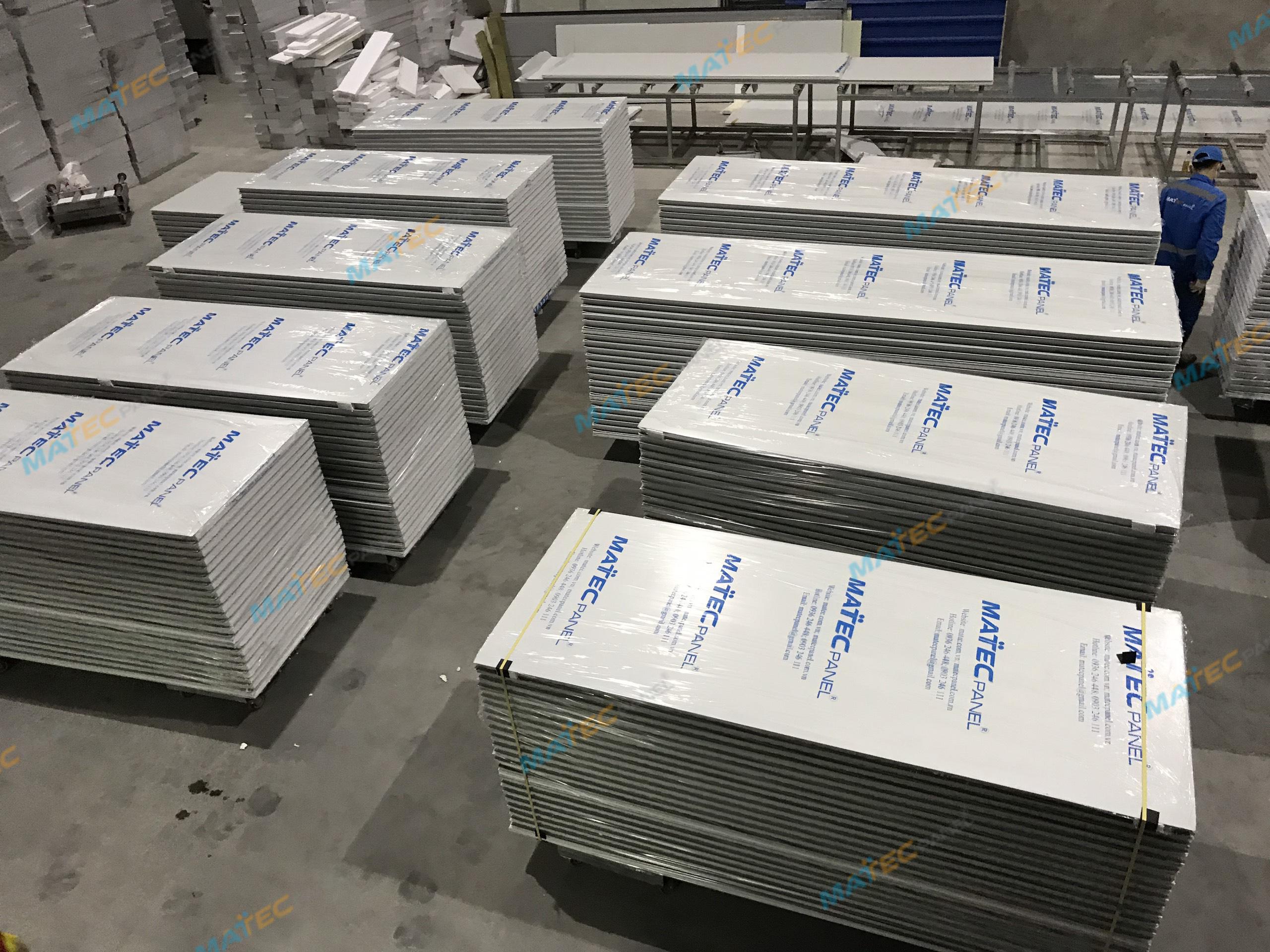 Cấu tạo trần t&ocirc;n 3 lớp c&aacute;ch nhiệt