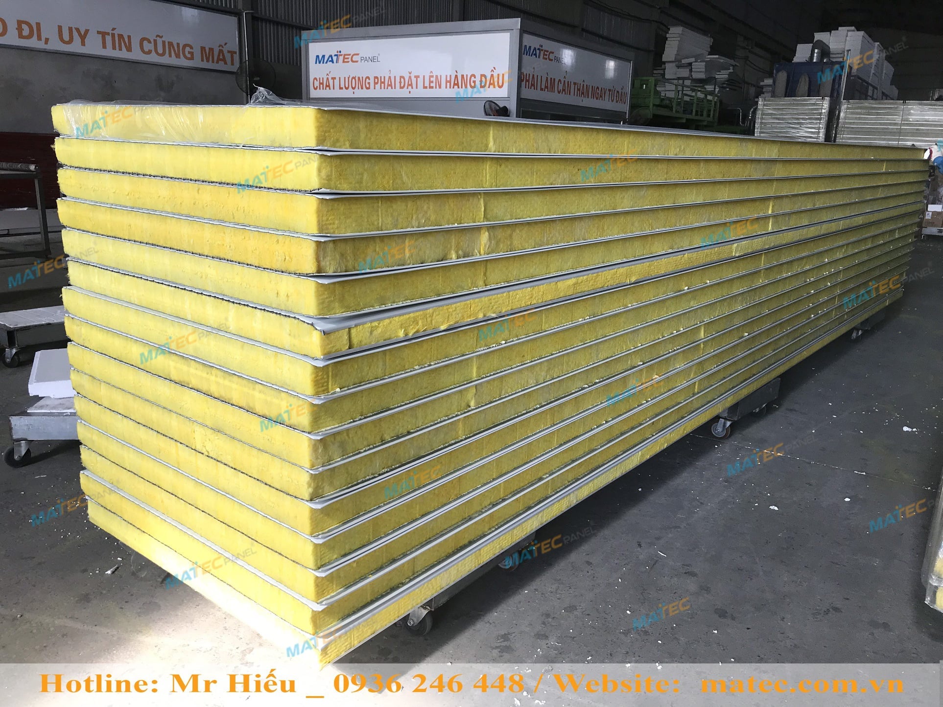 Ưu điểm của tấm v&aacute;ch panel chống ch&aacute;y