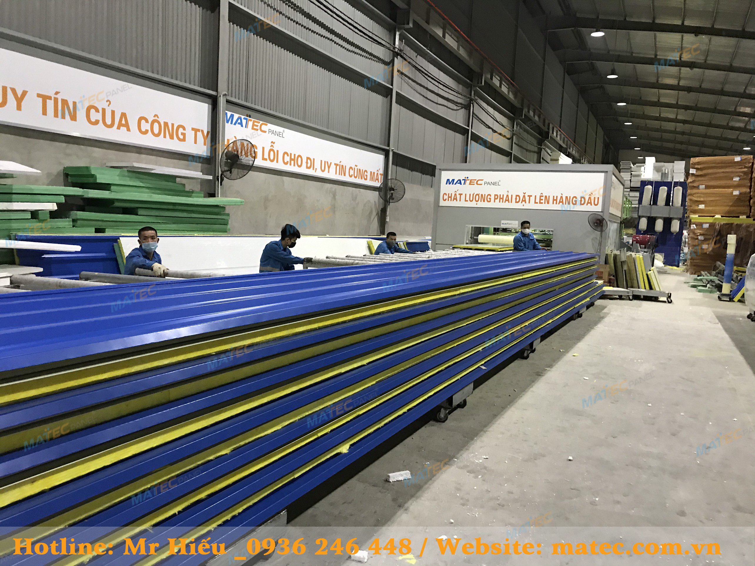 Sử dụng c&aacute;c d&ograve;ng t&ocirc;n cao cấp