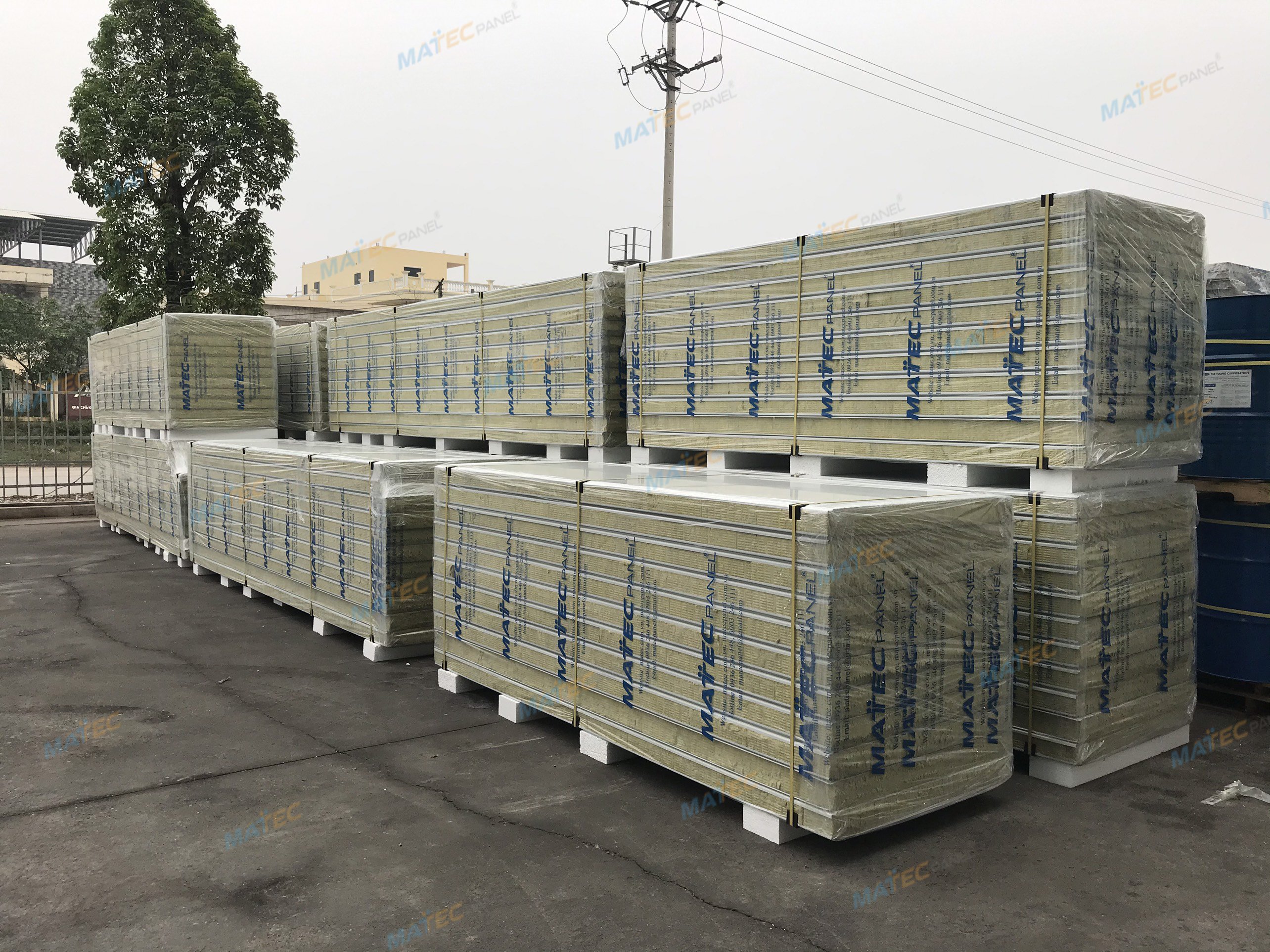 G&iacute;a panel rockwool phụ thuộc v&agrave;o nhiều yếu tố 