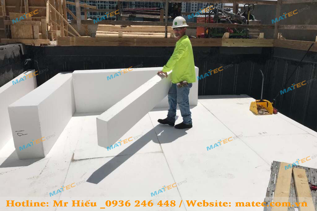 Xốp EPS t&ocirc;n nền cho khả năng chống thấm nước hiệu quả