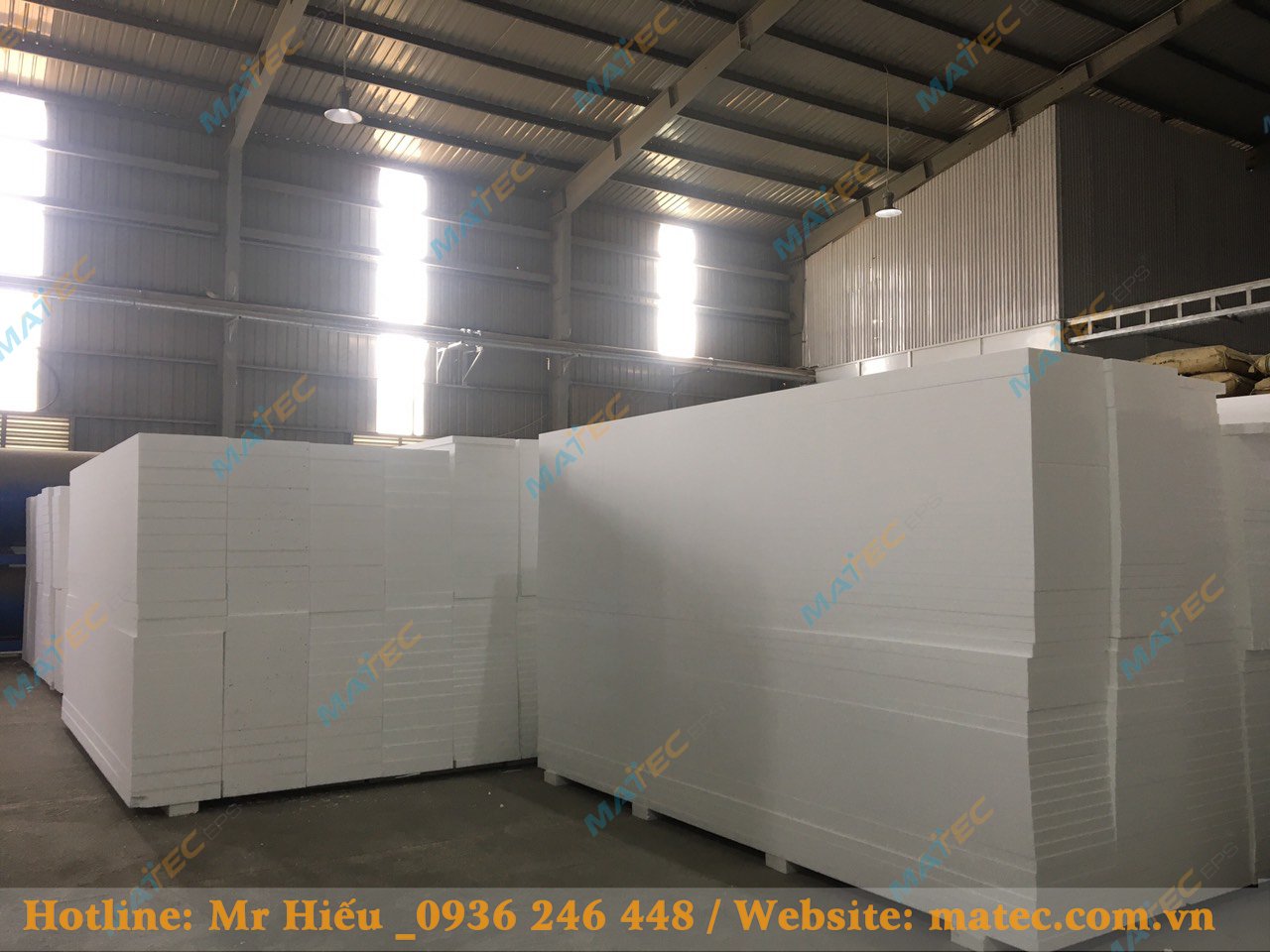 Xốp chống n&oacute;ng cho nh&agrave; m&aacute;i t&ocirc;n